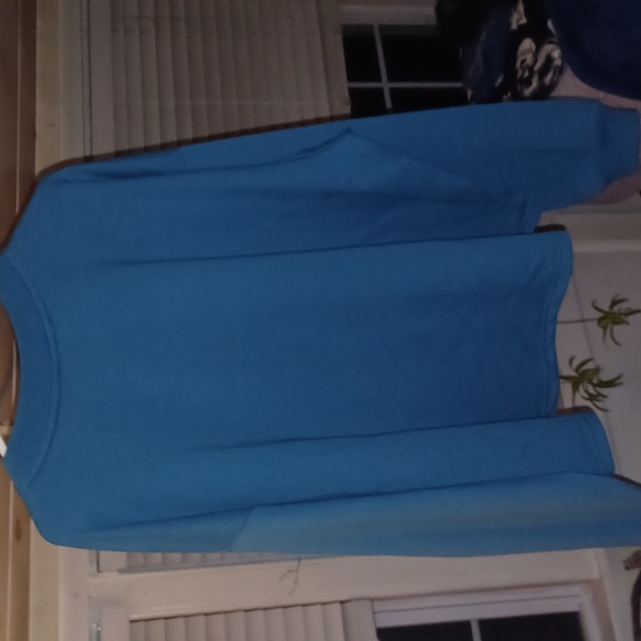 NWT- North Face Womens- Hi-Low LS Crewneck- 2X- Kinda Cropped/Boxy Fit/Oversized - Picture 4 of 10